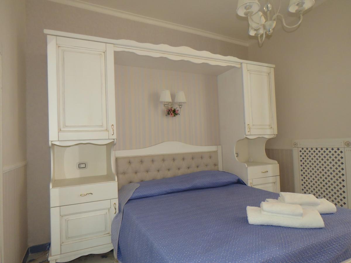 Olimpo Degli Dei 3* Naples